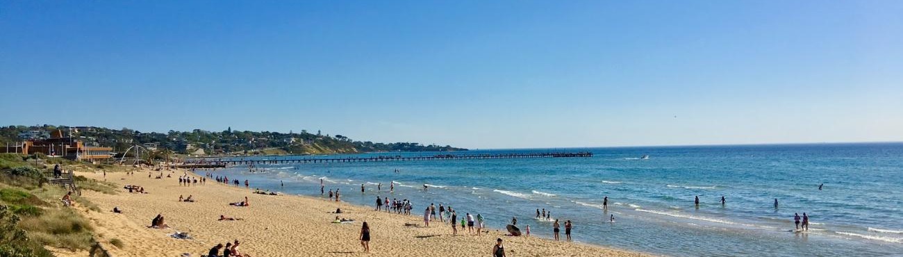 Frankston beach and pier